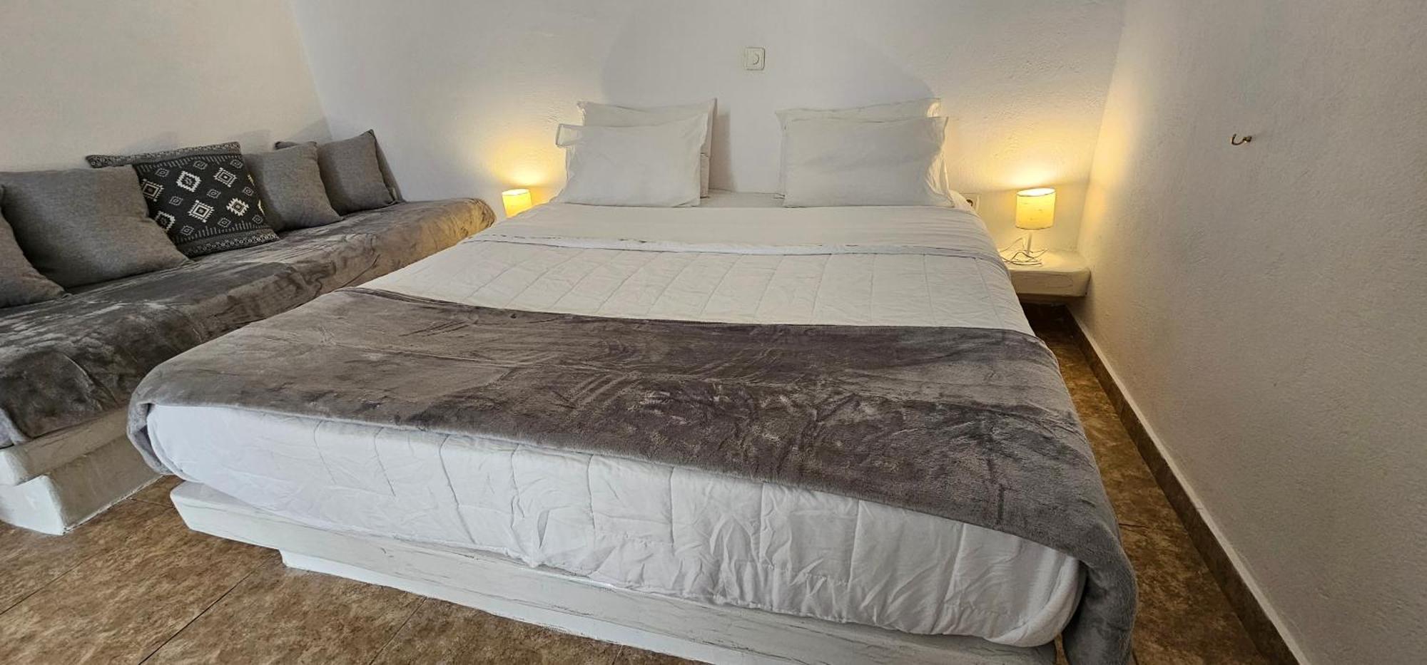 Pleasure Seaside Rooms Perissa  Exterior foto